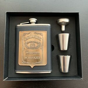 Brand New Jack Daniel’s Flask with Funnel Set